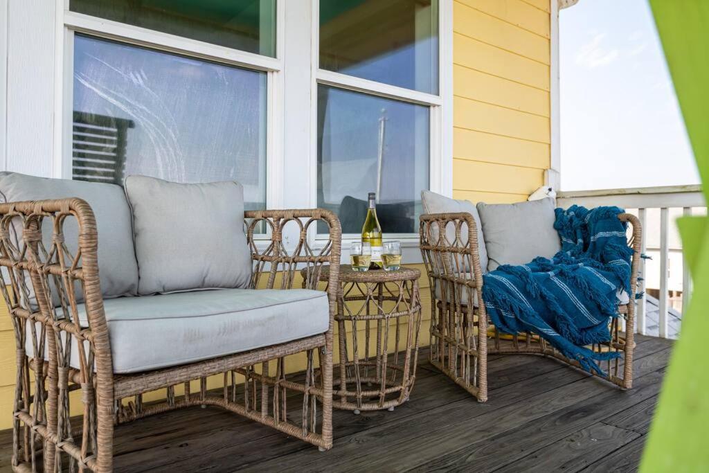 Beachfront*Spectacular View*4 Bd*Sleeps 14 Vila Bolivar Peninsula Exterior foto